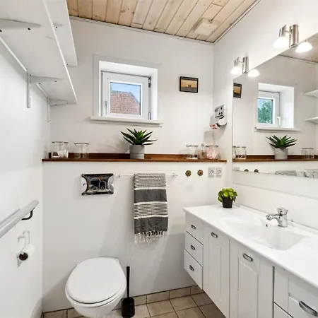 Dom wakacyjny Janin - 400m From The Sea By Interhome