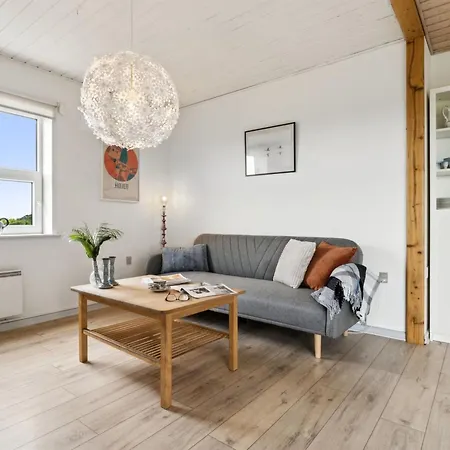 Janin - 400m From The Sea By Interhome